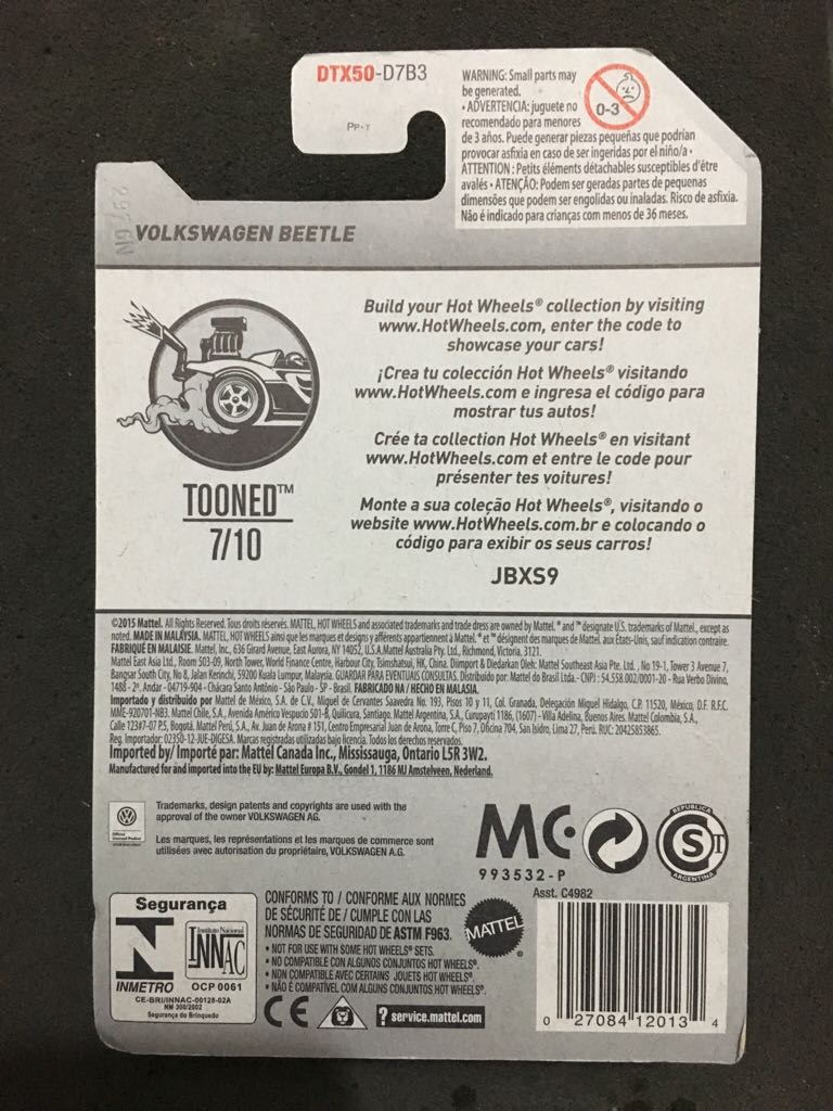 Volkswagen Beetle - ’17 Tooned toy car collectible - Main Image 2