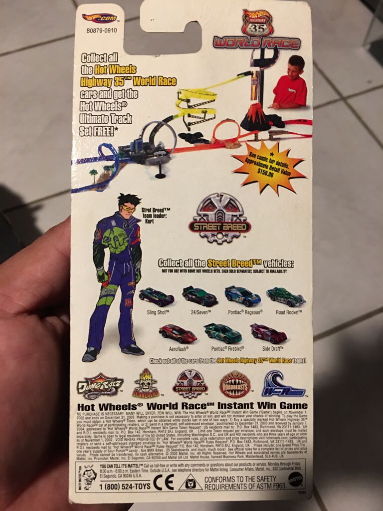 World Racer Sling Shot Street Breed - Hot Wherls World Racers toy car collectible - Main Image 2