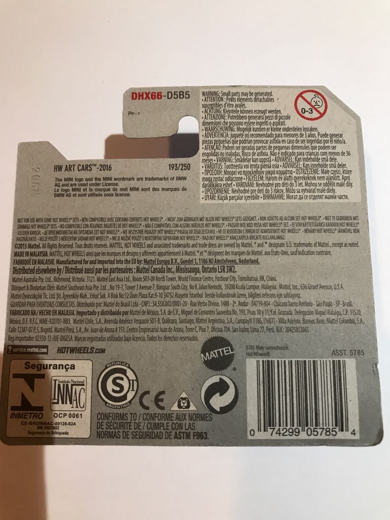 Austin Morris Mini - HW Art Cars toy car collectible - Main Image 2