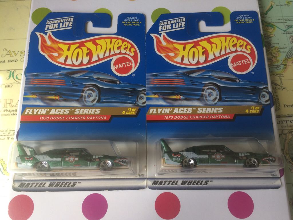 1970 Dodge Charger Daytona (Green LC) - Flyin’ Aces Series toy car collectible - Main Image 2