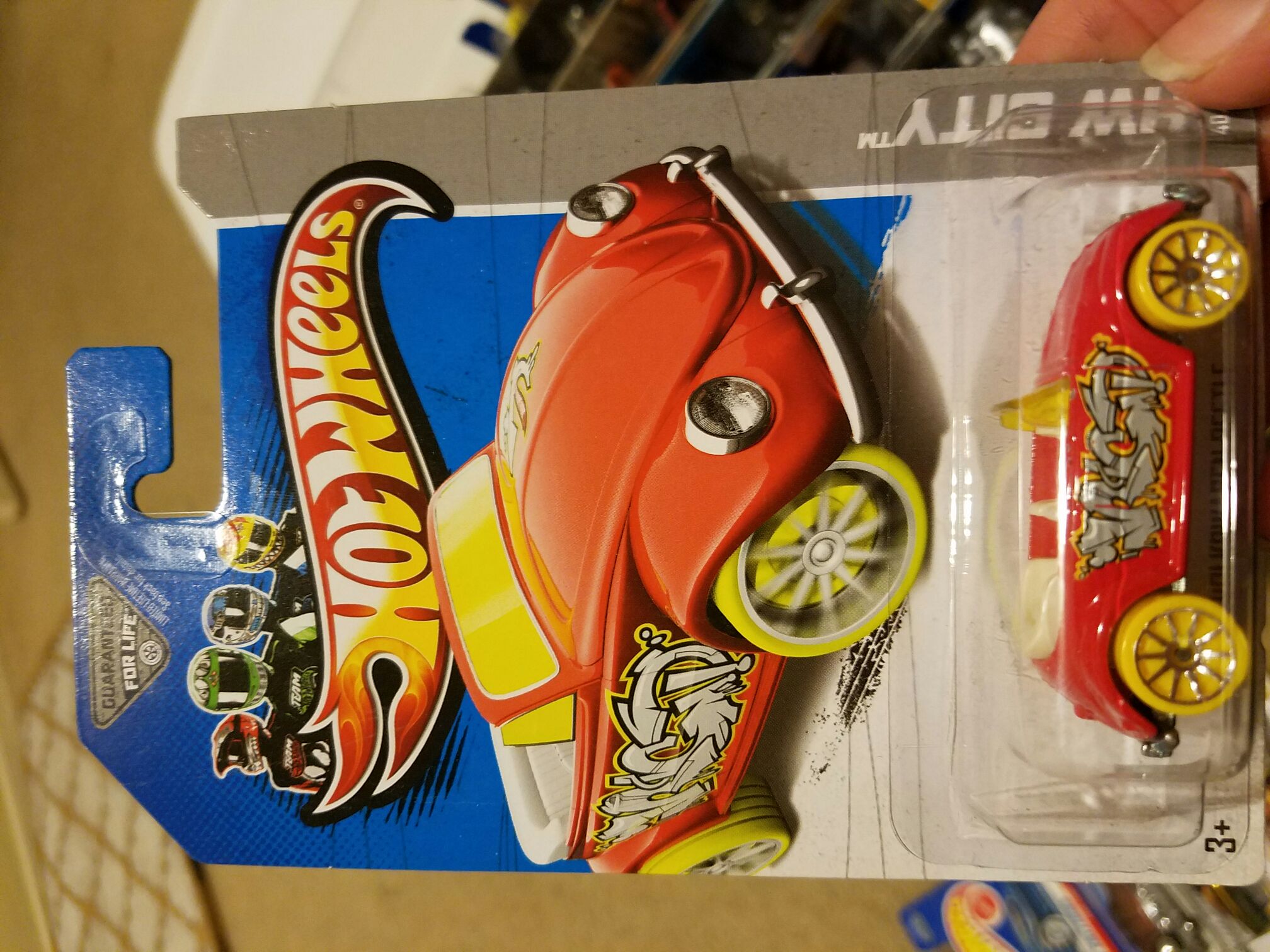 Volkswagen Beetle  toy car collectible - Main Image 1