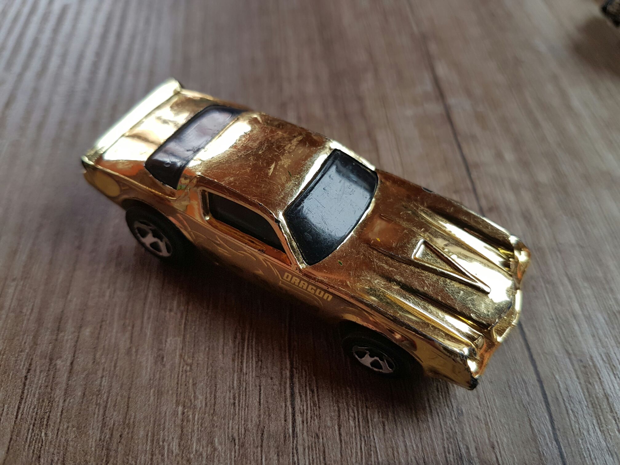 Loose Camaro Z28 (HW) toy car collectible - Main Image 1