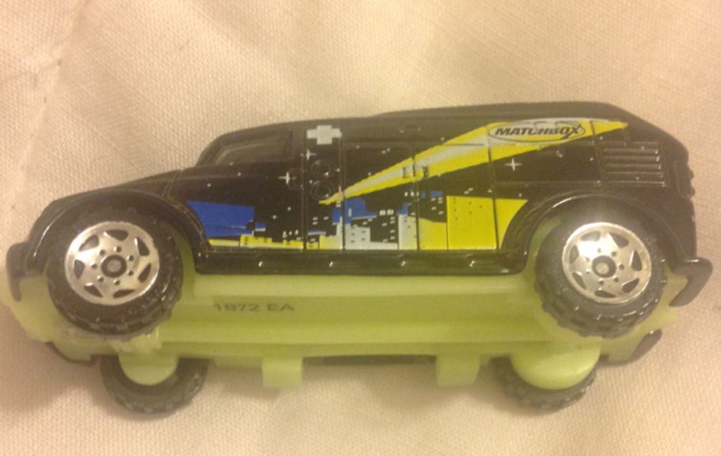 Robot Truck - MBX Nite Glow toy car collectible - Main Image 2