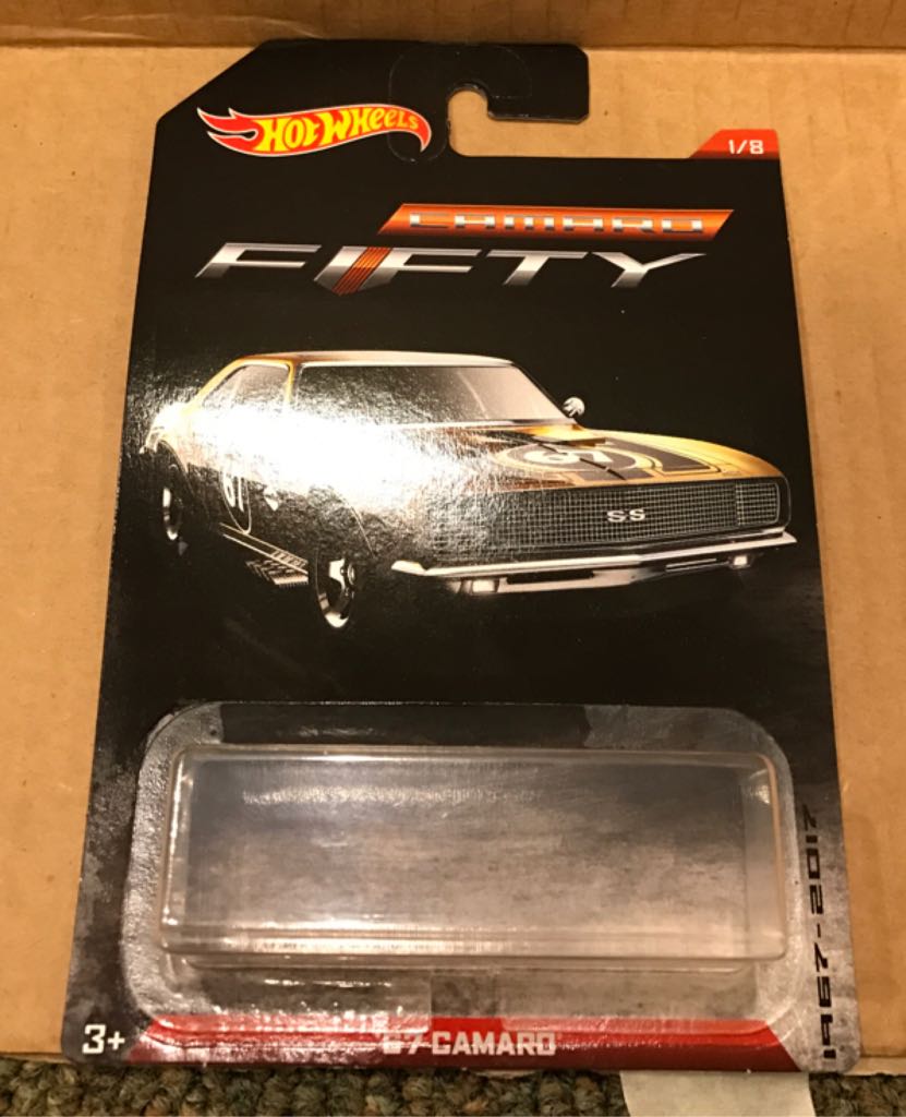 Chevy Camaro ’67 - Camaro Fifty toy car collectible - Main Image 2