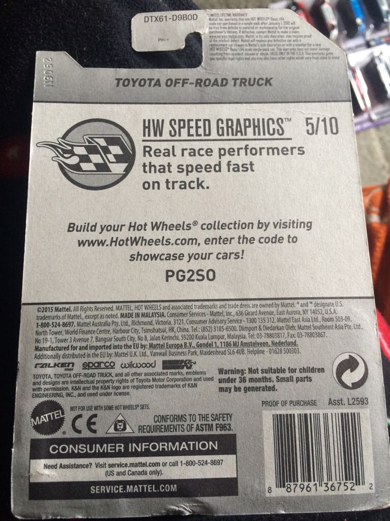 5/10 Toyota Off-Road Truck - 2017 - HW Speed Graphics™️ toy car collectible - Main Image 2