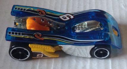 109.1 Tomy Blue Nissan Serena - CHINA