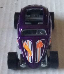Volkswagen Beetle  Morado Ventana Dividida - Hot Wheels toy car collectible - Main Image 2