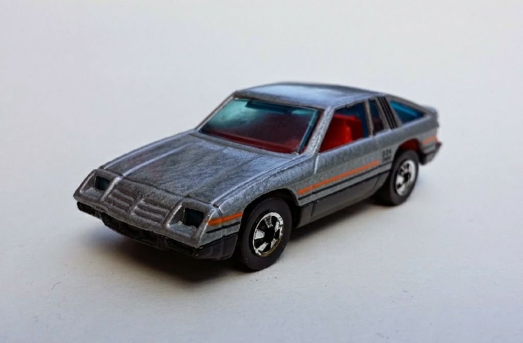Omni 024 (m) - Mainline toy car collectible - Main Image 2