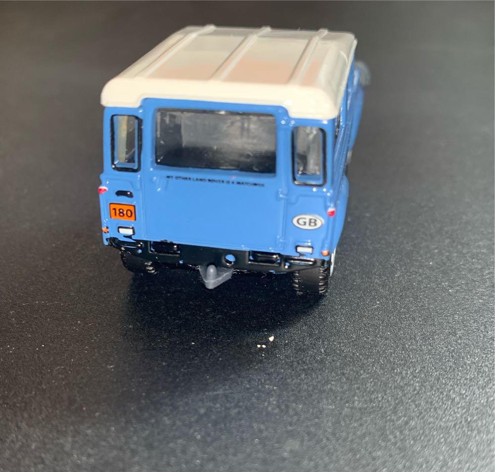 Land Rover Ninety - Matchbox toy car collectible - Main Image 3