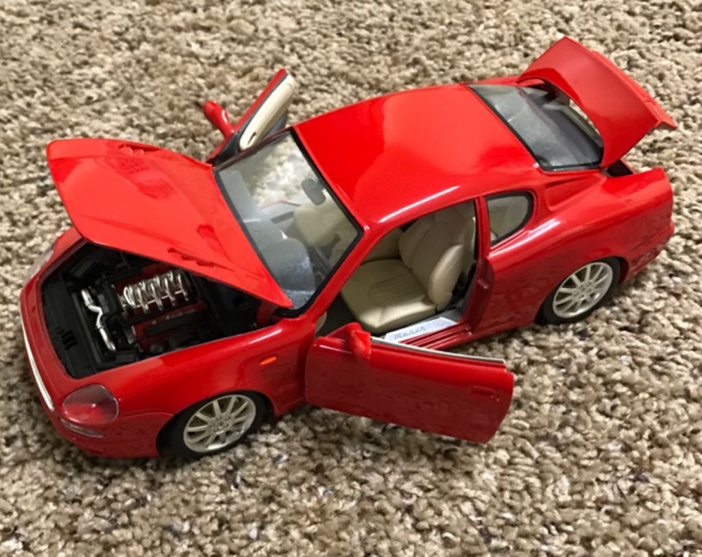 Maserati - Durango toy car collectible - Main Image 2