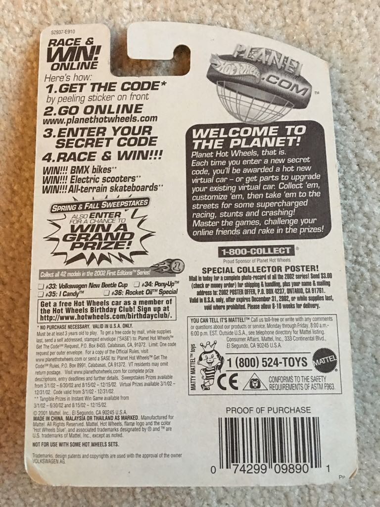 Volkswagen New Beetle Cup - 2002 First Edition toy car collectible - Main Image 2