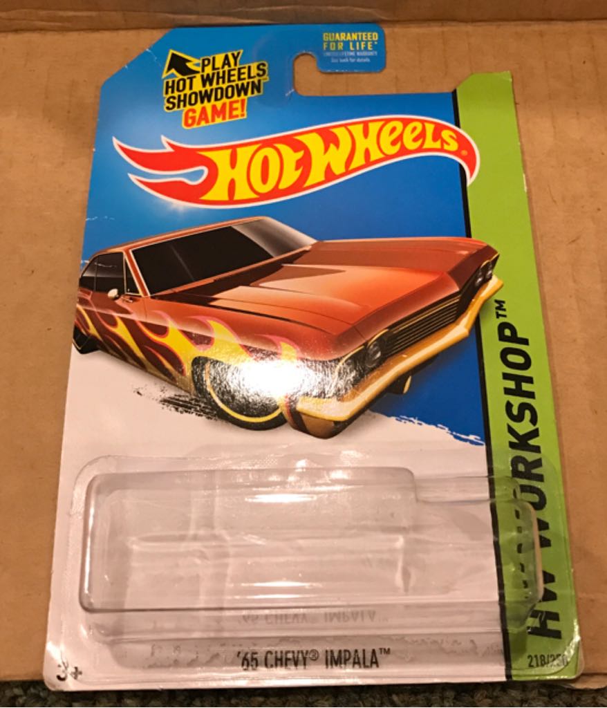 Chevy Impala ’65 - HW WORKSHOP toy car collectible - Main Image 2