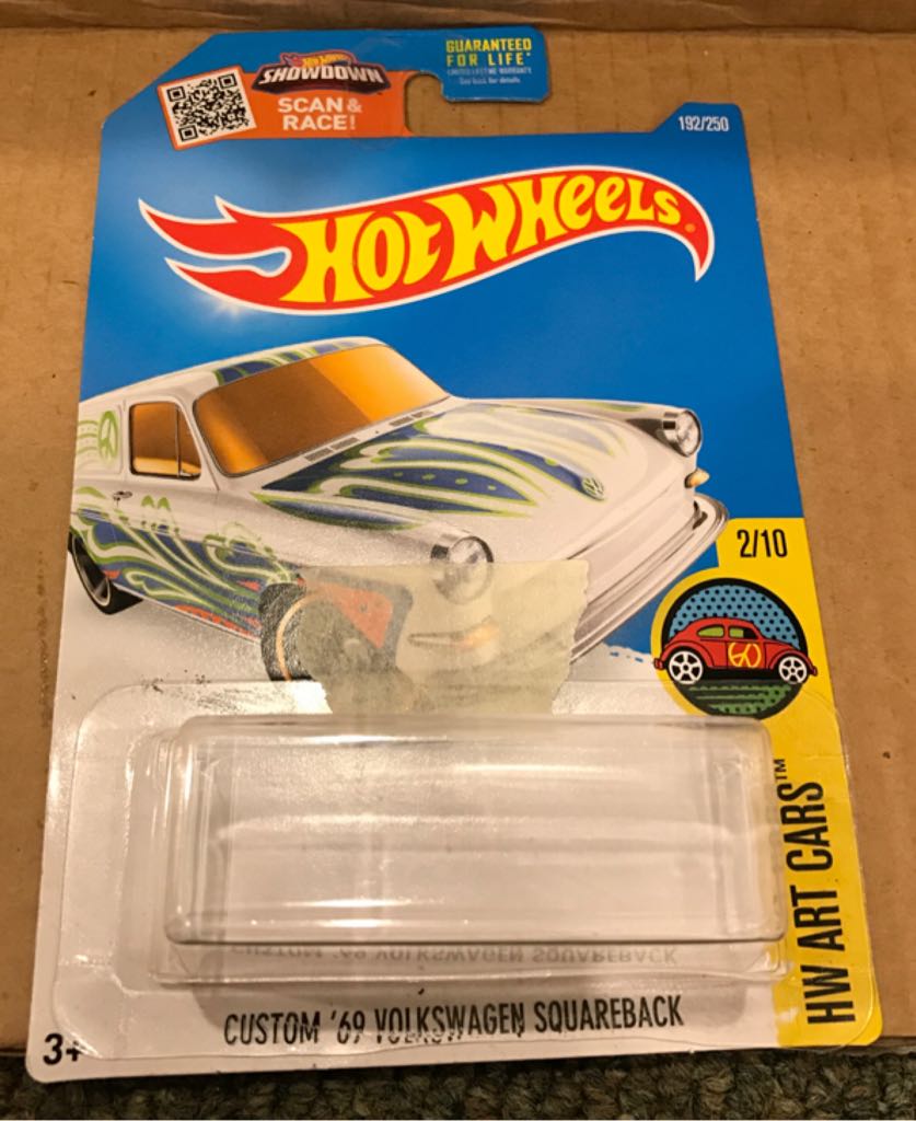 Volkswagen Squareback Custom ’69 - ’16 HW Art Cars toy car collectible - Main Image 2
