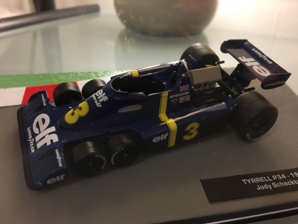 15/36 1966 Tv Series Batmobile