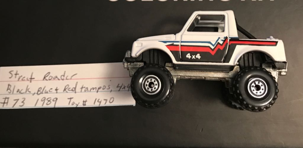 Street Roader (m) - 4x4 Truck toy car collectible - Main Image 2