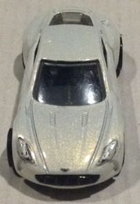Aston Martin  One-77 Blanco Aperlado - Hot Wheels toy car collectible - Main Image 2