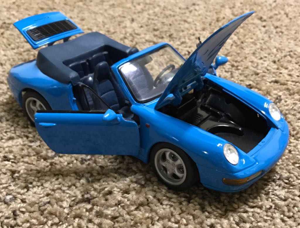 Porsche - 911 toy car collectible - Main Image 2