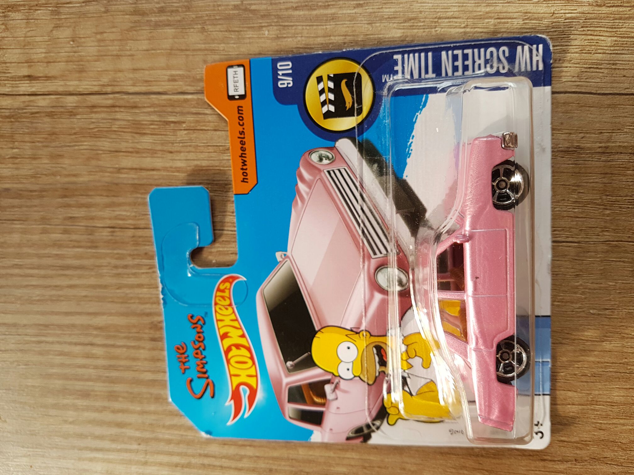 The Simpsons - HW Screen Time 2017 toy car collectible - Main Image 2