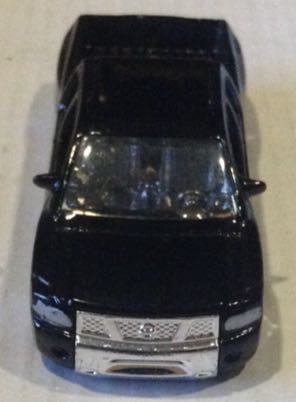 Nissan Titan Negra - Hot Wheels toy car collectible - Main Image 2