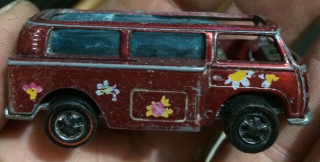 Volkswagon Beach Bomb  toy car collectible - Main Image 2