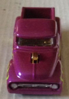 Pick Up ’56 Ford Morada Con Flamas Verdes - Hot Wheels toy car collectible - Main Image 2