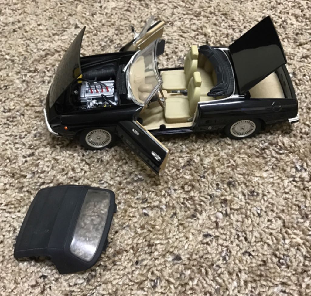 Alfa Romeo - 2000 toy car collectible - Main Image 2