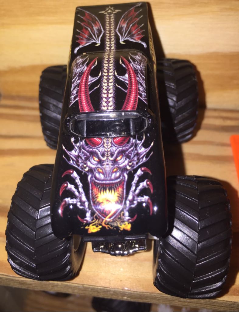Dragons Breath  toy car collectible - Main Image 2
