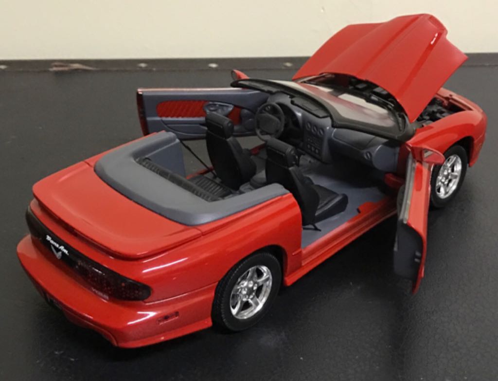 Pontiac - Trans Am toy car collectible - Main Image 2