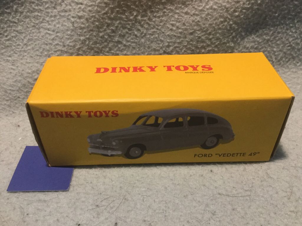 Dinky Ford Vedette 49 24Q - Dinky Toys Atlas France toy car collectible - Main Image 2