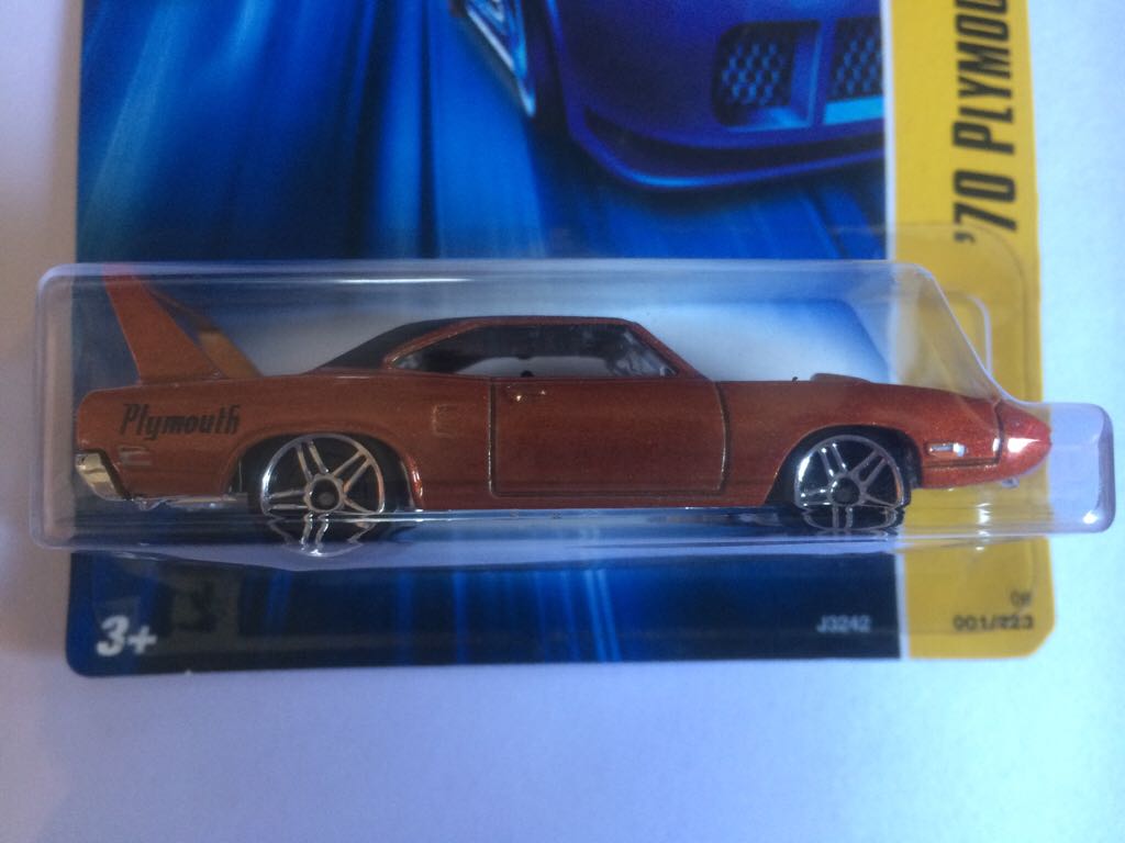 ’70 Plymouth Superbird - 2007 First Editions toy car collectible - Main Image 2