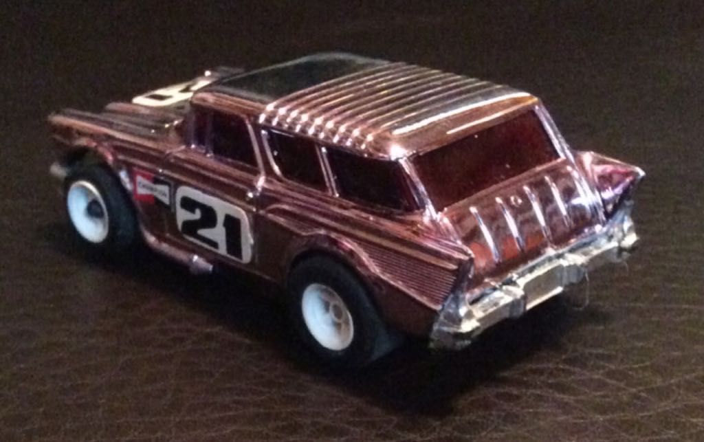 Chevrolet - Super Magnatraction toy car collectible - Main Image 2