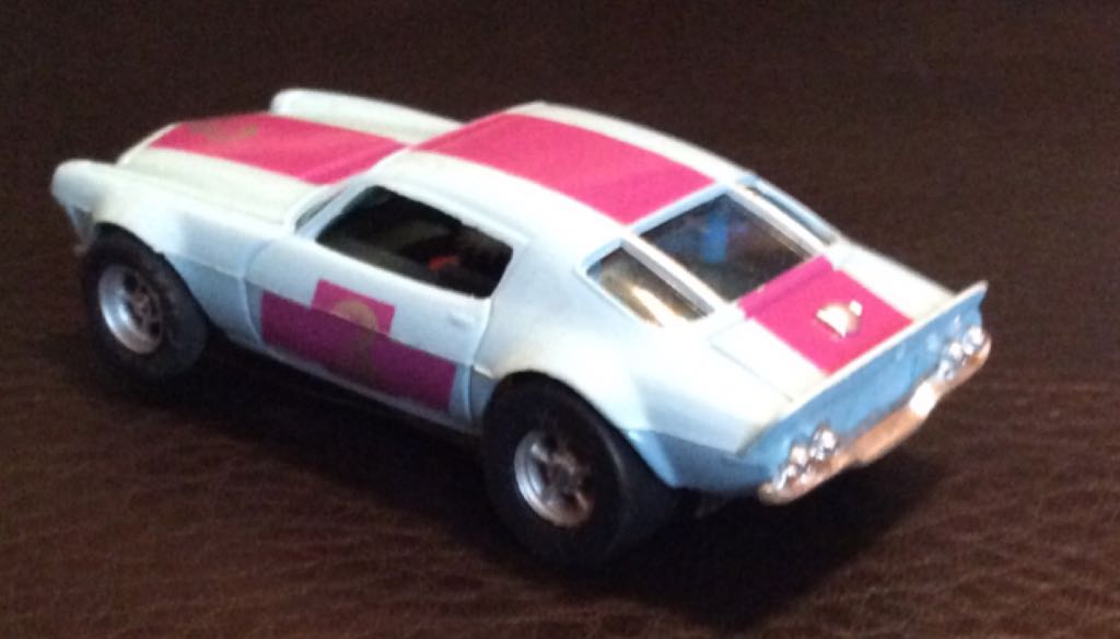 Chevrolet - Magnatraction toy car collectible - Main Image 2