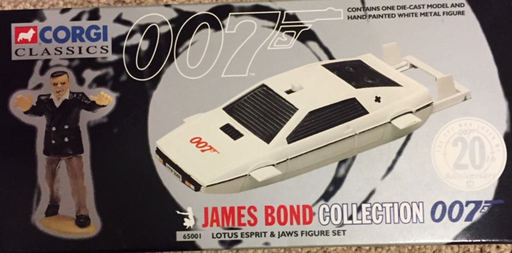James Bond Lotus Esprit  toy car collectible - Main Image 1
