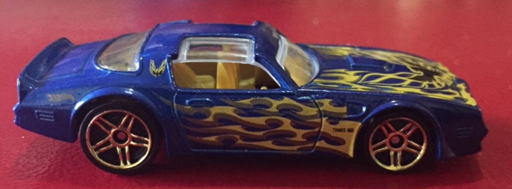 Cadillac CTS Coupe 2011