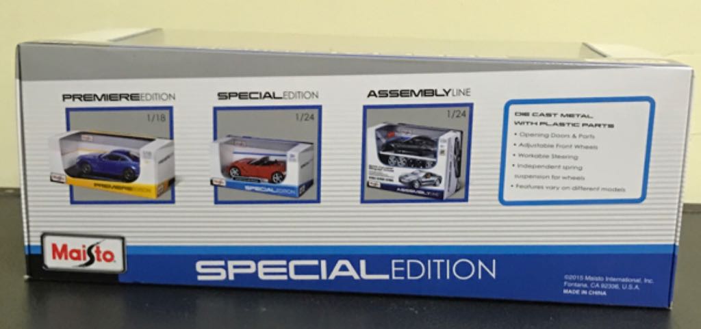 Ferrari - T toy car collectible - Main Image 2