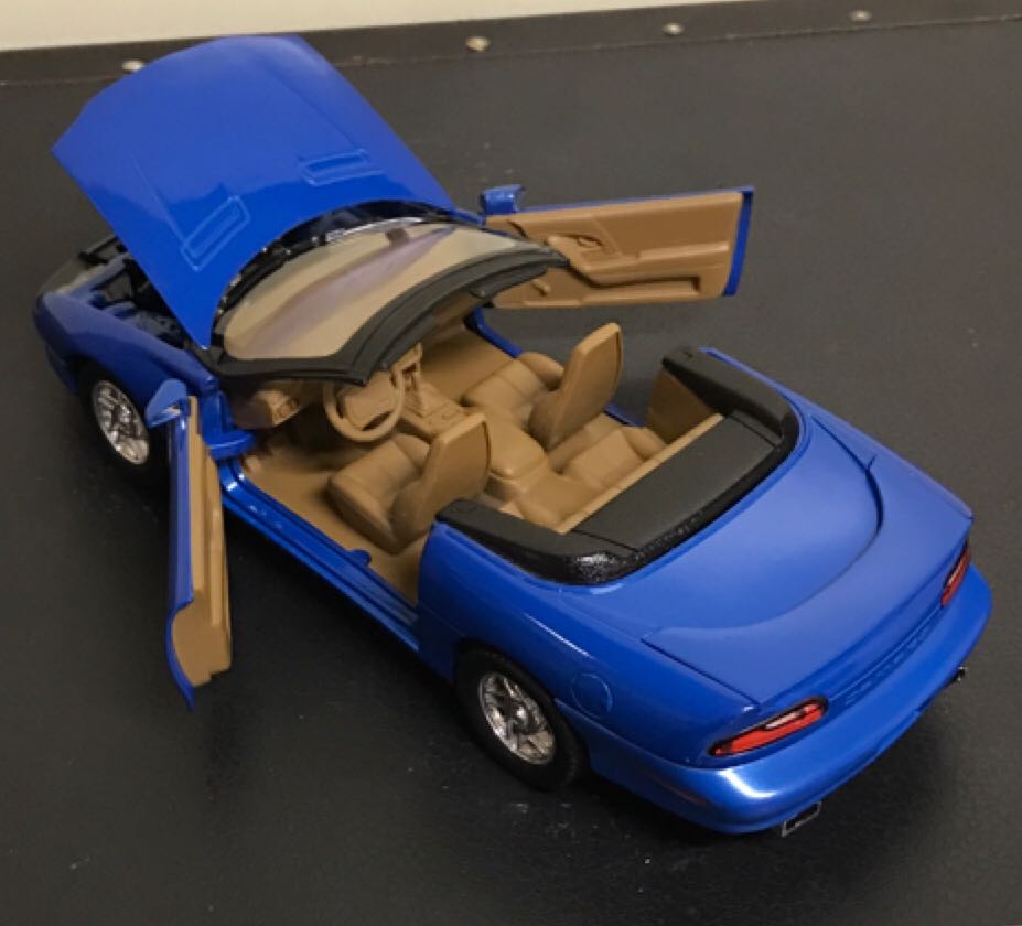 Chevrolet - Z28 toy car collectible - Main Image 2