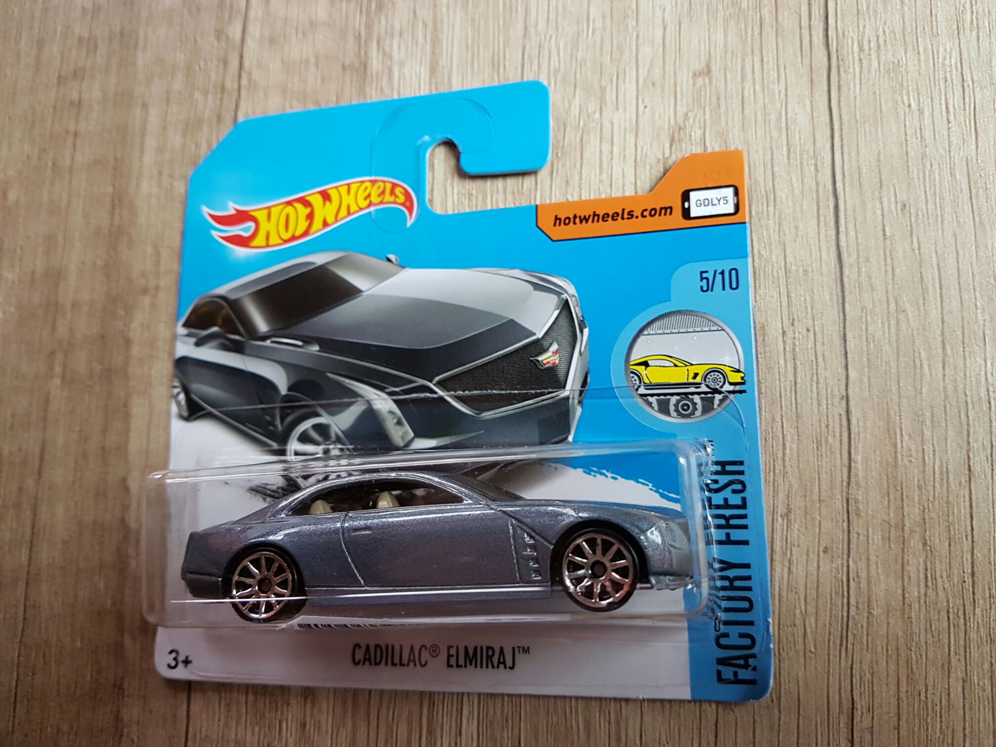 Cadillac Elmiraj (HW) - Factory Fresh 2017 toy car collectible - Main Image 2