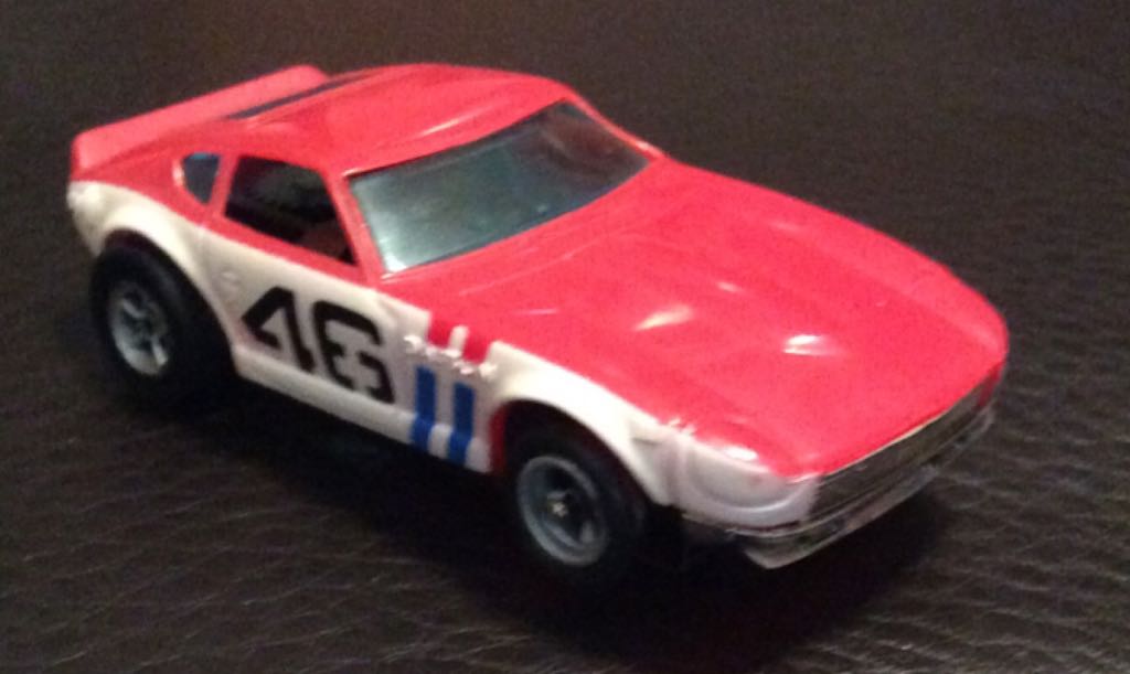 Datsun - Non Magnatraction toy car collectible - Main Image 1