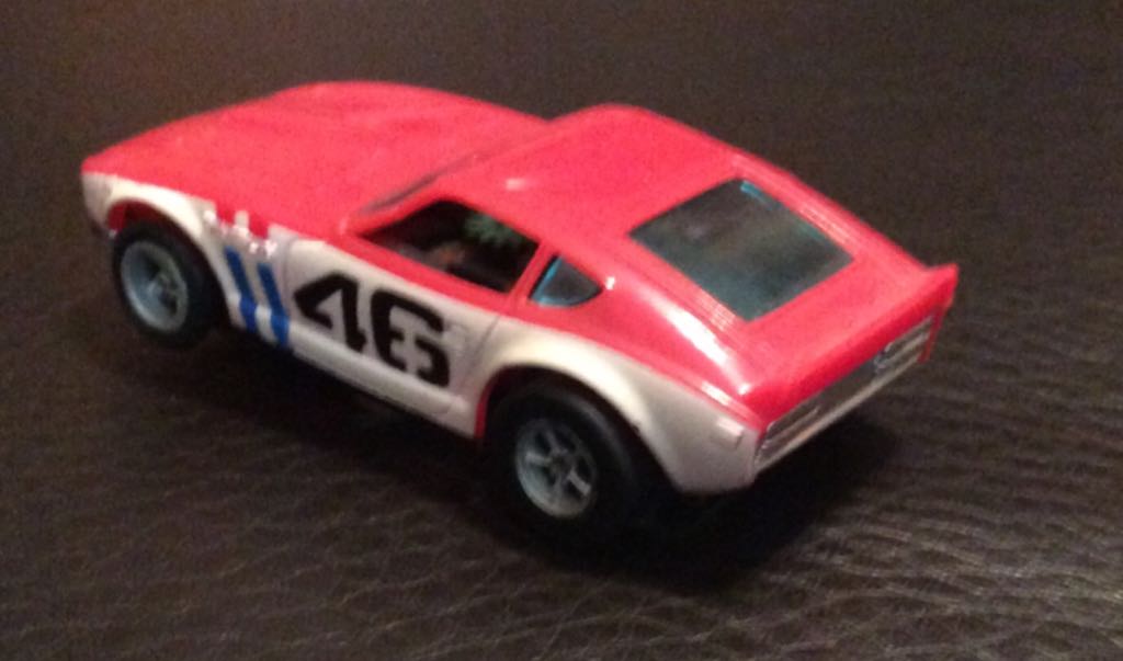 Datsun - Non Magnatraction toy car collectible - Main Image 2