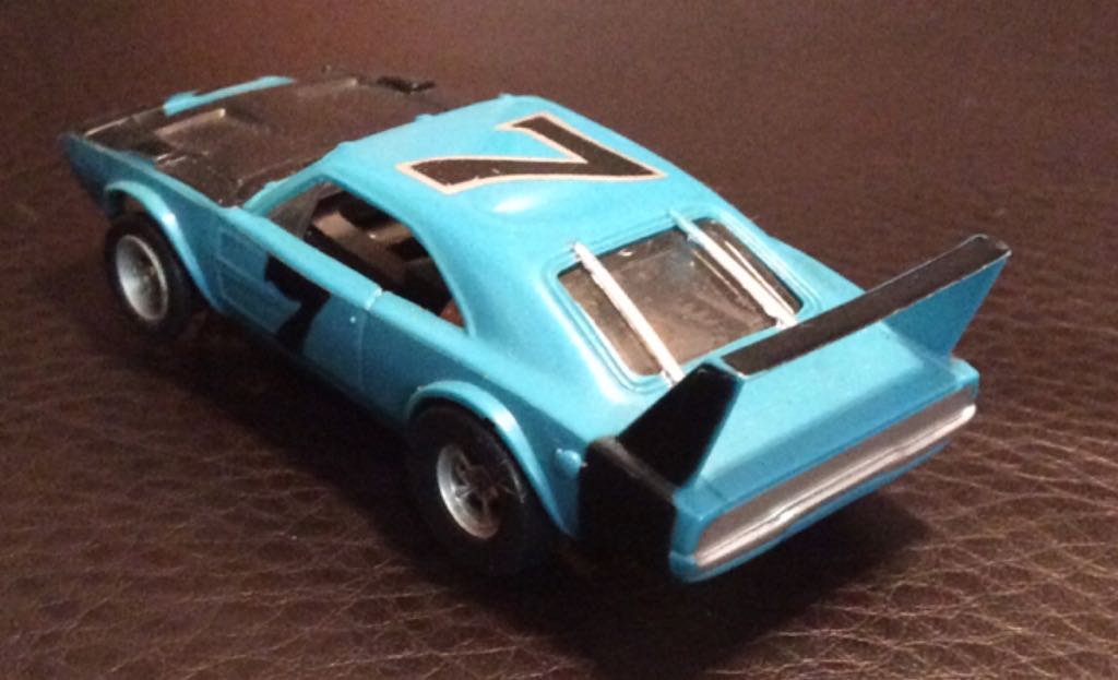 Dodge - Non Magnatraction toy car collectible - Main Image 2