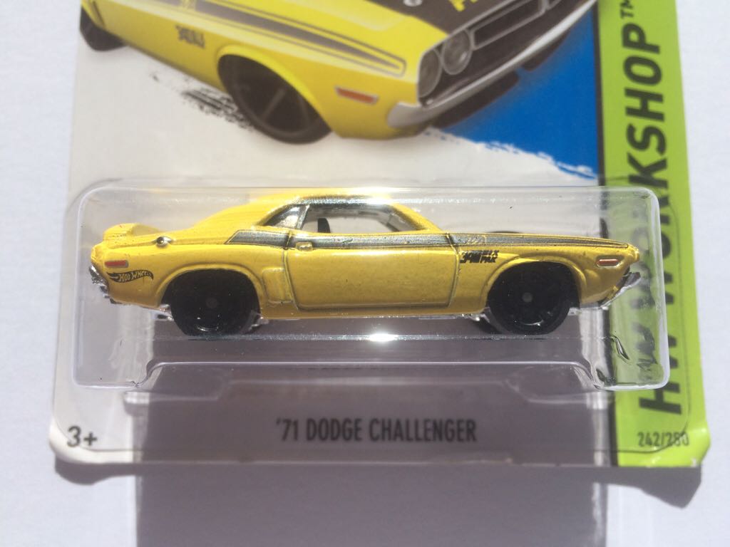 Challenger ’71 - 2014 - HW Workshop - HW Performance toy car collectible - Main Image 2