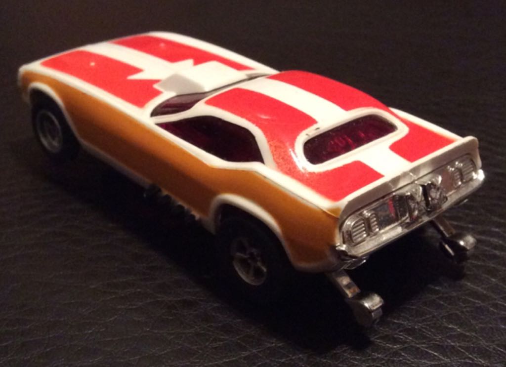 Plymouth - Non Magnatraction toy car collectible - Main Image 2