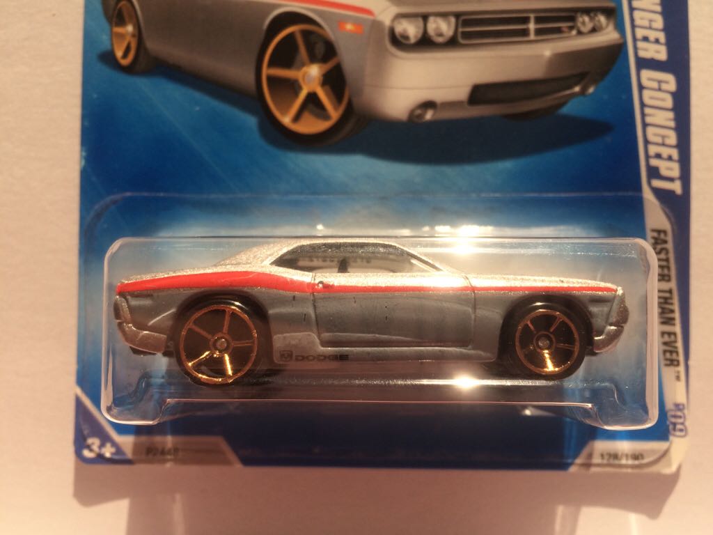 Dodge Challenger Concept - ’09 Faster Than Ever toy car collectible - Main Image 2