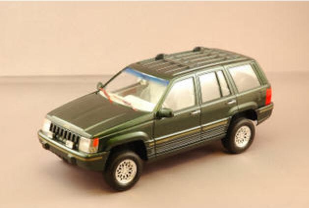 Jeep Grand Cherokee Limited V8 - רכב toy car collectible - Main Image 2