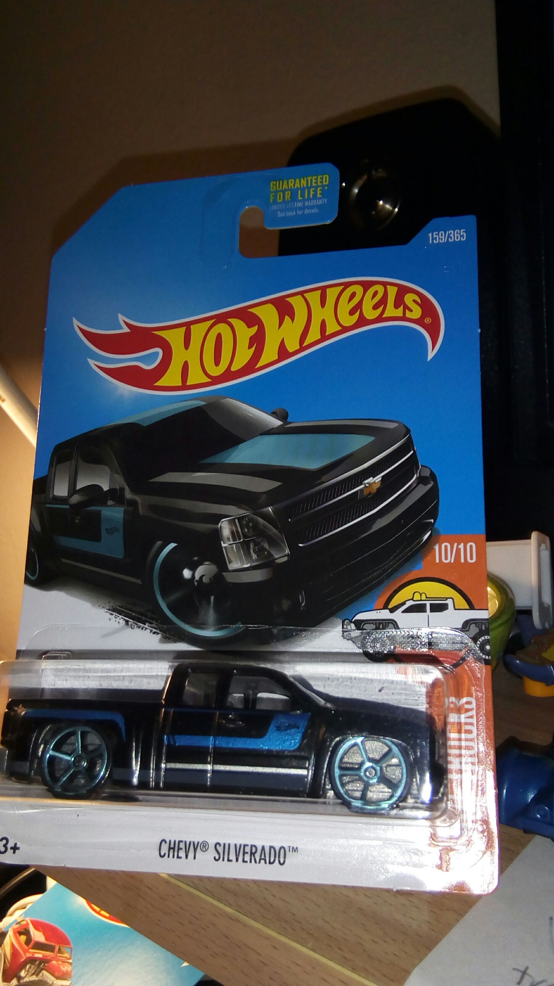 2007 Chevy Silverado - HW Hot Trucks toy car collectible - Main Image 2