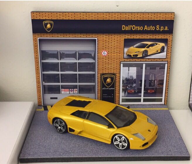 Diorama (Lamborghini)  toy car collectible - Main Image 2