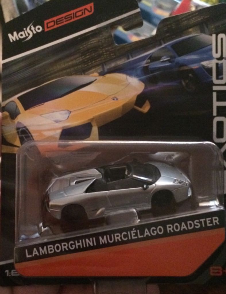 Maisto Lamborghini Murcielago Roadster  toy car collectible - Main Image 1