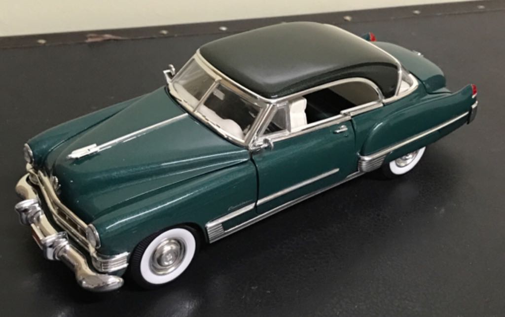 Cadillac toy car collectible - Main Image 1