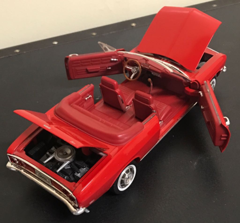 Chevrolet - Monza toy car collectible - Main Image 2