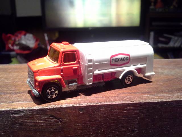 8/10 ‘70 Ford Mustang Mach 1